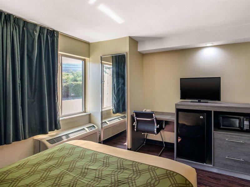 Quality Inn & Suites Richardson-Dallas Exterior foto